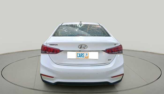 2018 Hyundai Verna 1.6 VTVT SX (O) AT, Petrol, Automatic, 90,468 km, exterior