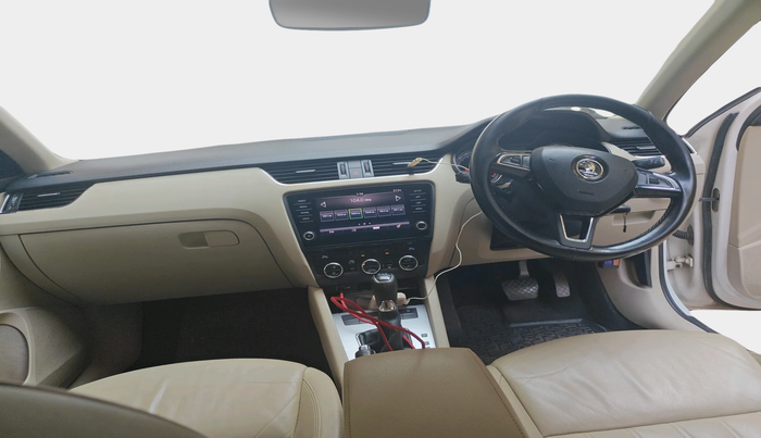 2018 Skoda Octavia 2.0 TDI CR STYLE AT, Diesel, Automatic, 1,25,927 km, interior