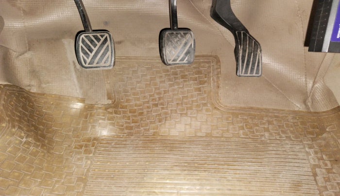 2014 Maruti Ciaz ZXI, Petrol, Manual, 97,213 km, interior