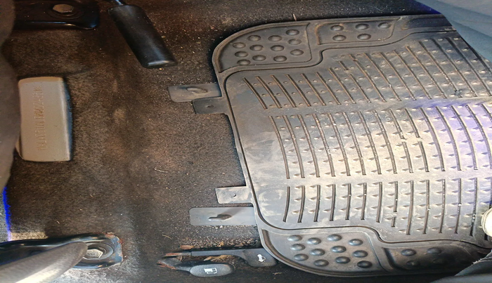 2011 Hyundai Eon ERA +, Petrol, Manual, 47,346 km, interior