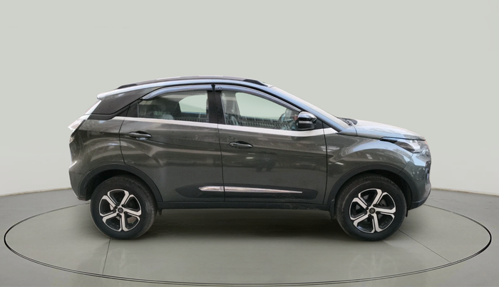2022 Tata NEXON XZA PLUS (O) PETROL, Petrol, Automatic, 12,540 km, exterior