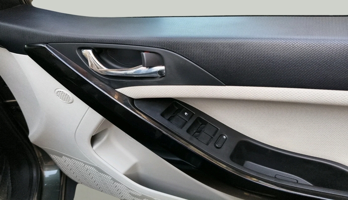 2022 Tata NEXON XZA PLUS (O) PETROL, Petrol, Automatic, 12,540 km, interior