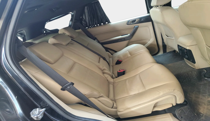 2016 Ford Endeavour TITANIUM 3.2 4X4 AT, Diesel, Automatic, 83,520 km, interior