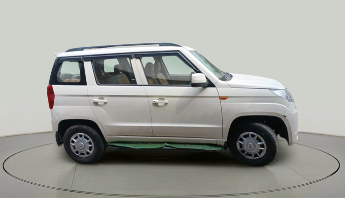 2017 Mahindra TUV300 T6 PLUS, Diesel, Manual, 1,08,528 km, exterior