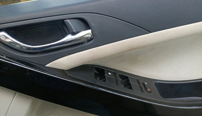 2022 Tata NEXON XZ PLUS (HS) PETROL, Petrol, Manual, 22,552 km, interior