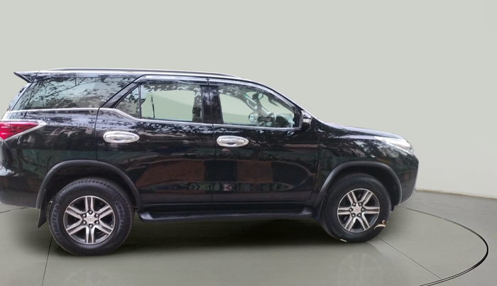 2017 Toyota Fortuner 2.8 4X2 AT, Diesel, Automatic, 88,091 km, exterior