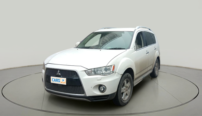 2011 Mitsubishi Outlander 2.4 MIVEC, Petrol, Automatic, 99,210 km, exterior