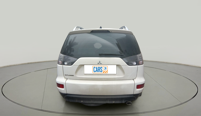 2011 Mitsubishi Outlander 2.4 MIVEC, Petrol, Automatic, 99,210 km, exterior