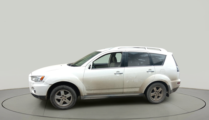 2011 Mitsubishi Outlander 2.4 MIVEC, Petrol, Automatic, 99,210 km, exterior