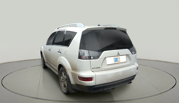 2011 Mitsubishi Outlander 2.4 MIVEC, Petrol, Automatic, 99,210 km, exterior