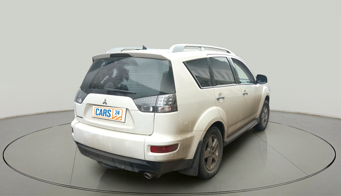 2011 Mitsubishi Outlander 2.4 MIVEC, Petrol, Automatic, 99,210 km, exterior