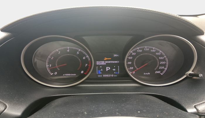 2011 Mitsubishi Outlander 2.4 MIVEC, Petrol, Automatic, 99,210 km, interior