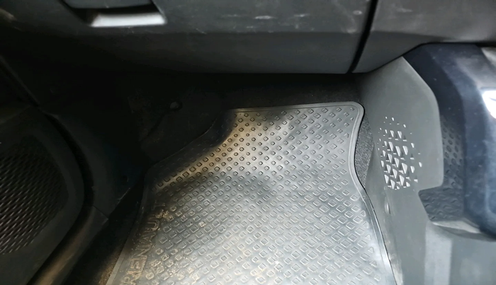 2021 Renault Kiger RXZ AMT, Petrol, Automatic, 34,491 km, interior