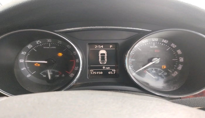 2011 Skoda Superb ELEGANCE 2.0 TDI CR AT, Diesel, Automatic, 1,25,150 km, interior