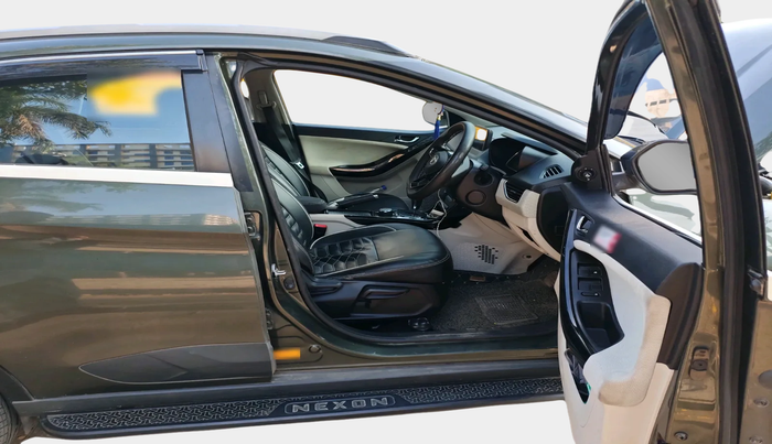 2022 Tata NEXON XZA PLUS PETROL, Petrol, Automatic, 63,092 km, interior