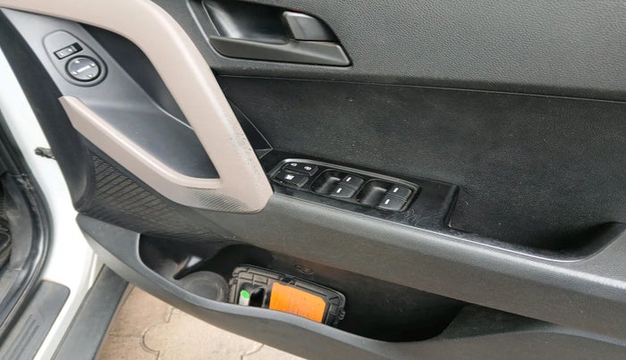 2017 Hyundai Creta E PLUS 1.6 PETROL, Petrol, Manual, 65,749 km, interior