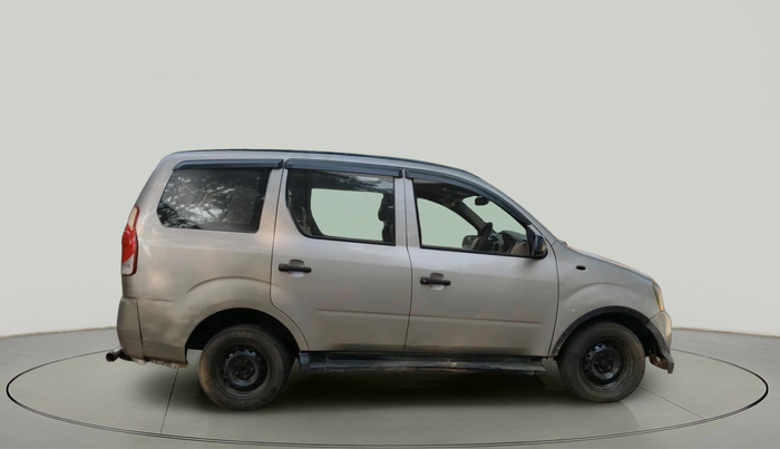 2013 Mahindra Xylo D4, Diesel, Manual, 2,41,360 km, exterior