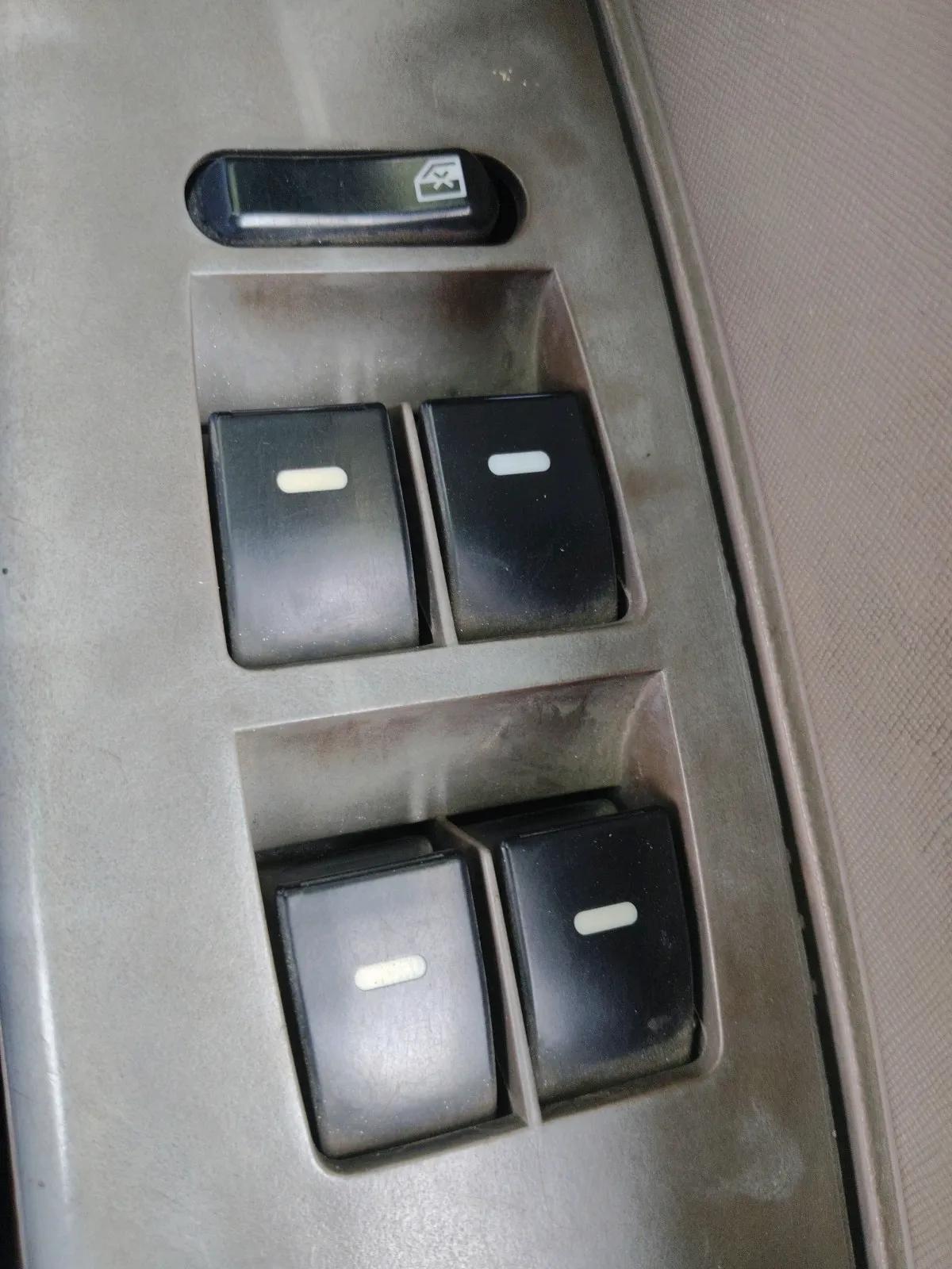 2013 Mahindra Xylo D4, Diesel, Manual, 2,41,360 km, interior