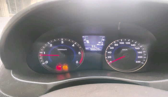 2015 Hyundai Verna FLUIDIC 1.6 CRDI S(O) 4S, Diesel, Manual, 98,609 km, interior