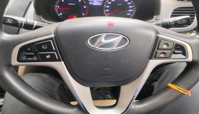 2015 Hyundai Verna FLUIDIC 1.6 CRDI S(O) 4S, Diesel, Manual, 98,609 km, interior