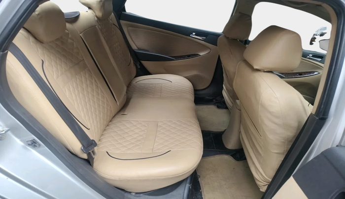 2015 Hyundai Verna FLUIDIC 1.6 CRDI S(O) 4S, Diesel, Manual, 98,609 km, interior