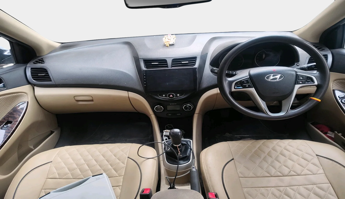 2015 Hyundai Verna FLUIDIC 1.6 CRDI S(O) 4S, Diesel, Manual, 98,609 km, interior