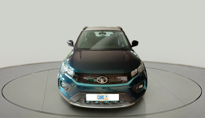 2022 Tata NEXON EV XZ PLUS, Electric, Automatic, 18,636 km, exterior