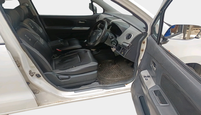 2011 Maruti Wagon R 1.0 LXI CNG, Petrol, Manual, 1,06,191 km, interior