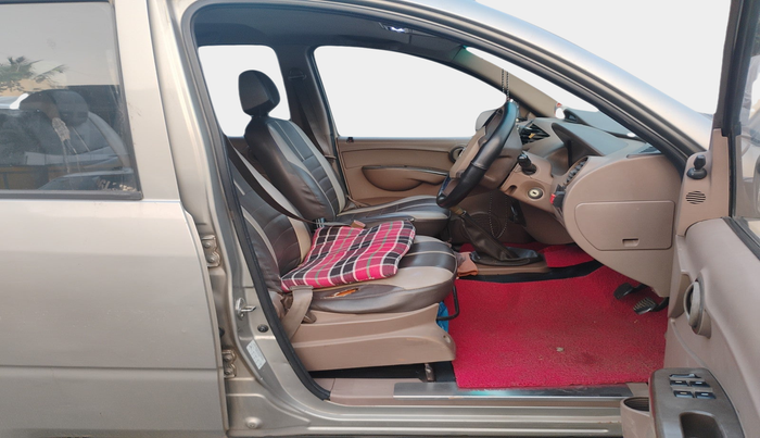 2013 Mahindra Xylo D4 BS-III, Diesel, Manual, 95,638 km, interior