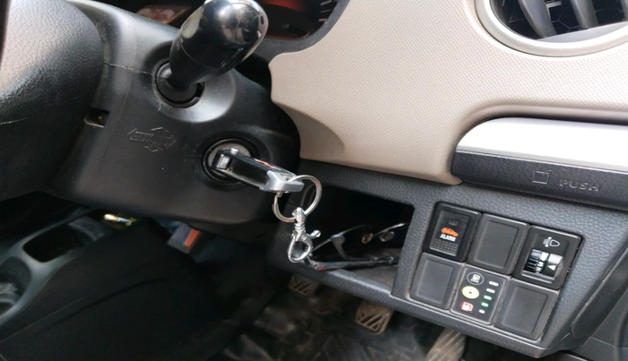 2015 Maruti Wagon R 1.0 LXI CNG, Petrol, Manual, 1,00,603 km, interior