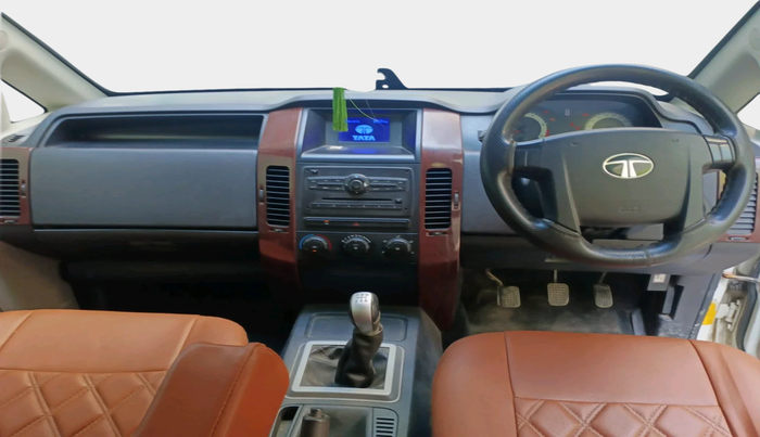 2011 Tata Aria PLEASURE 4X2, Diesel, Manual, 1,02,498 km, interior