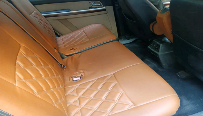 2011 Tata Aria PLEASURE 4X2, Diesel, Manual, 1,02,498 km, interior