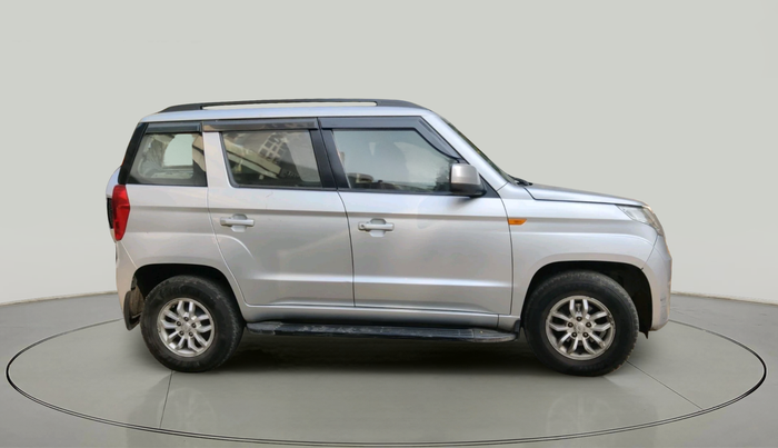 2016 Mahindra TUV300 T8 AMT, Diesel, Automatic, 4,30,000 km, exterior