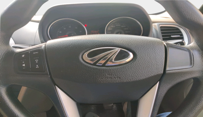 2016 Mahindra TUV300 T8 AMT, Diesel, Automatic, 4,30,000 km, interior