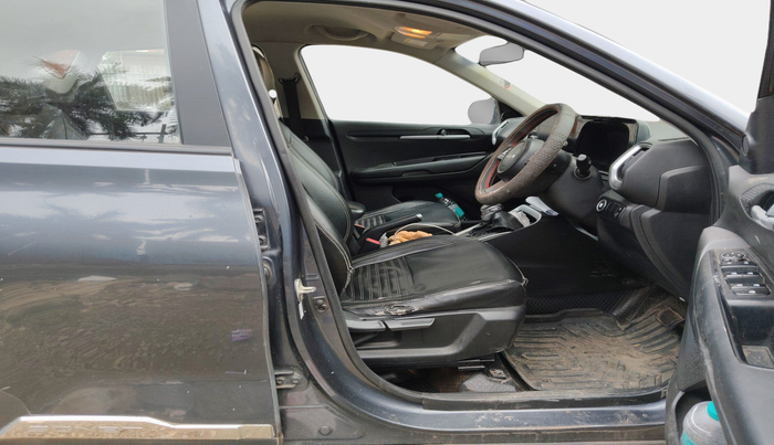 2021 KIA SONET HTK PLUS 1.5 AT, Diesel, Automatic, 93,500 km, interior