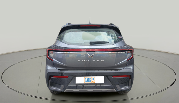 2024 Mahindra XUV 3XO AX5 1.2 L TCMPFI AT, Petrol, Automatic, 13,065 km, exterior