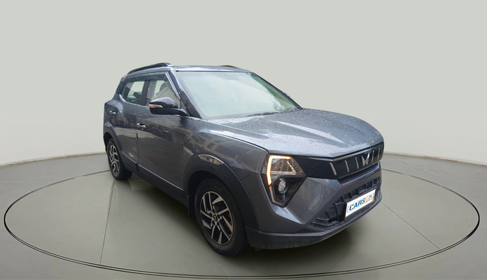 2024 Mahindra XUV 3XO AX5 1.2 L TCMPFI AT, Petrol, Automatic, 13,065 km, exterior