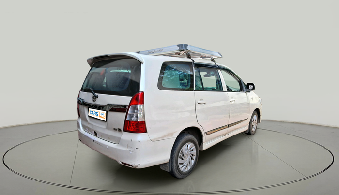 2012 Toyota Innova GX 2.5 8 STR, Diesel, Manual, 2,83,694 km, exterior