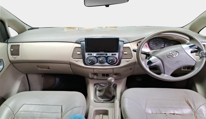 2012 Toyota Innova GX 2.5 8 STR, Diesel, Manual, 2,83,694 km, interior