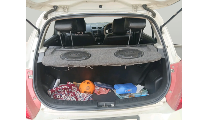 2013 Maruti Swift VXI, Petrol, Manual, 1,18,527 km, exterior