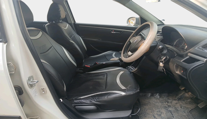 2013 Maruti Swift VXI, Petrol, Manual, 1,18,527 km, interior