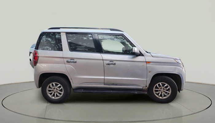 2015 Mahindra TUV300 T8, Diesel, Manual, 1,07,977 km, exterior