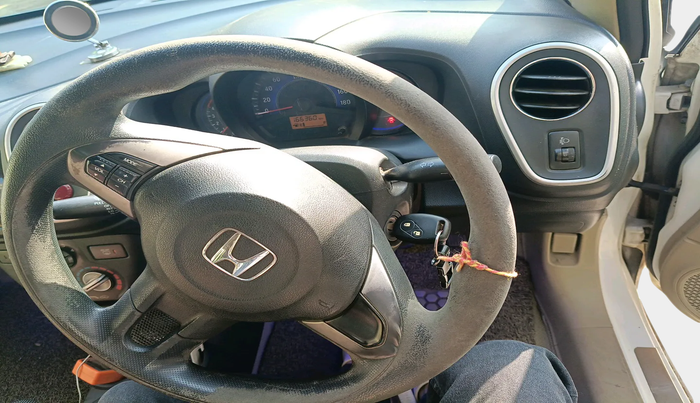 2015 Honda Mobilio 1.5L I-DTEC S, Diesel, Manual, 1,66,360 km, interior