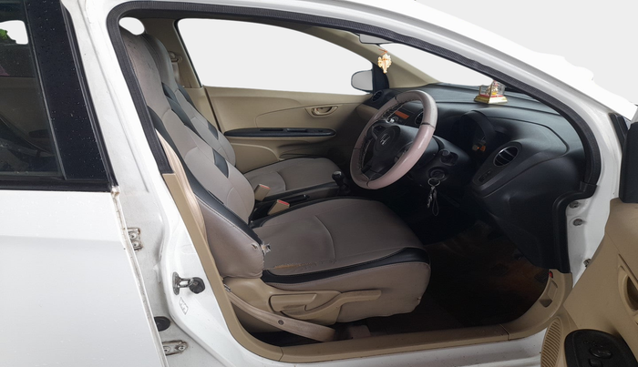2015 Honda Amaze 1.2L I-VTEC S, Petrol, Manual, 1,13,758 km, interior