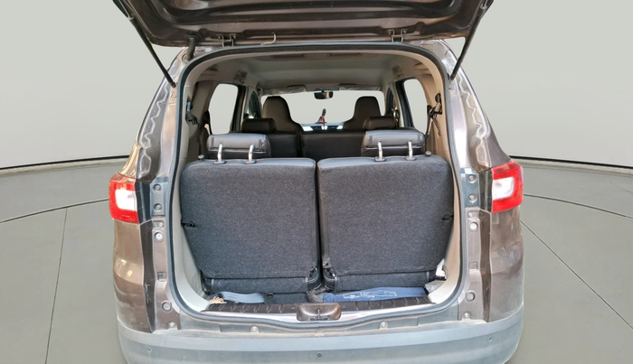 2022 Renault TRIBER RXZ AMT, Petrol, Automatic, 13,007 km, exterior