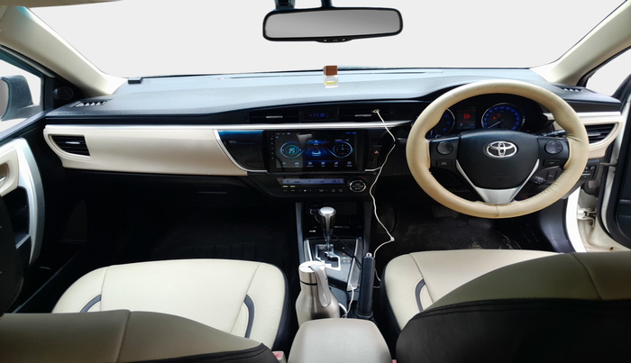 2014 Toyota Corolla Altis VL AT PETROL, Petrol, Automatic, 62,833 km, interior