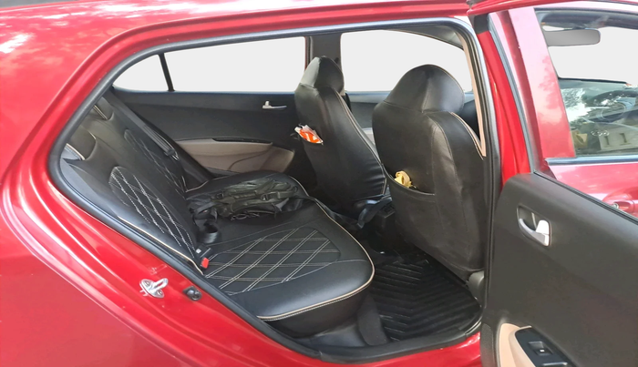 2017 Hyundai Grand i10 SPORTZ (O) 1.2 KAPPA VTVT, Petrol, Manual, 35,216 km, interior