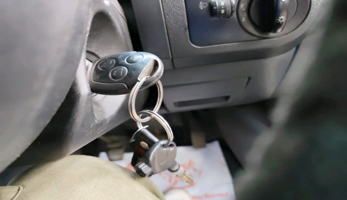 2011 Ford Fiesta Classic CLXI 1.4 DIESEL, Diesel, Manual, 1,13,070 km, interior