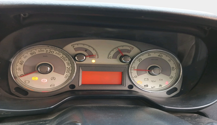 2013 Fiat Linea DYNAMIC 1.4 L T JET, Petrol, Manual, 70,000 km, interior