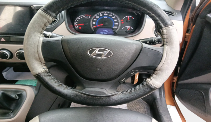 2015 Hyundai Grand i10 MAGNA 1.2 KAPPA VTVT, Petrol, Manual, 13,546 km, interior